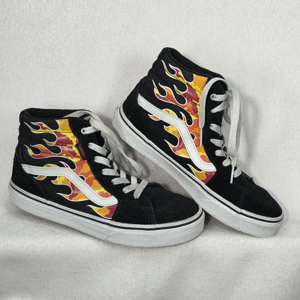 VANS Filmore Hi Flame Camo Sneakers Size 4 Youth